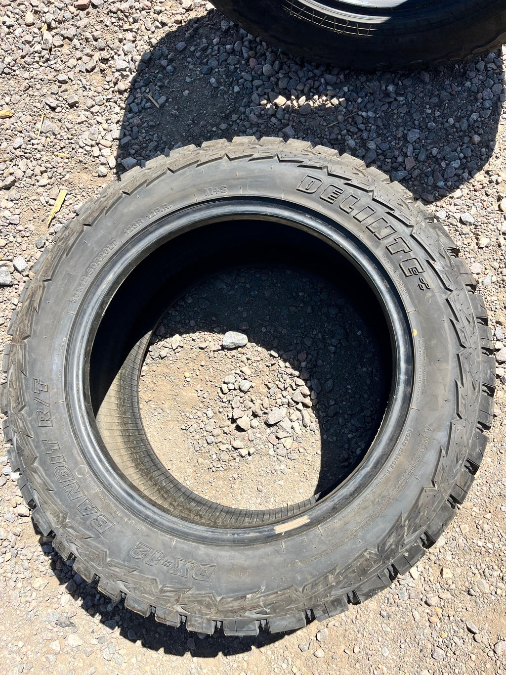 LT33x12.50R20 Single (1 Used Tire) Delinte Bandit