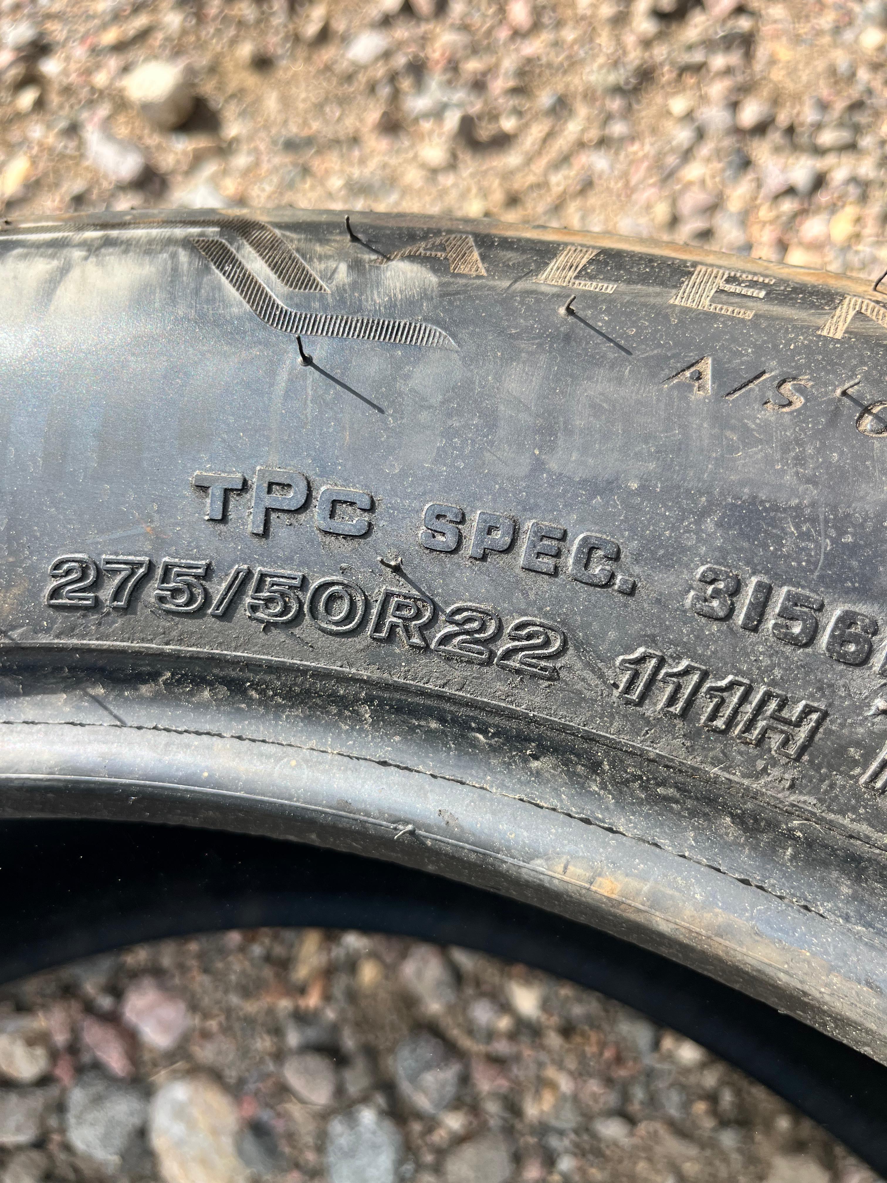 LT275/50R22 Set (4 Used Tires) Bridgestone Alenza