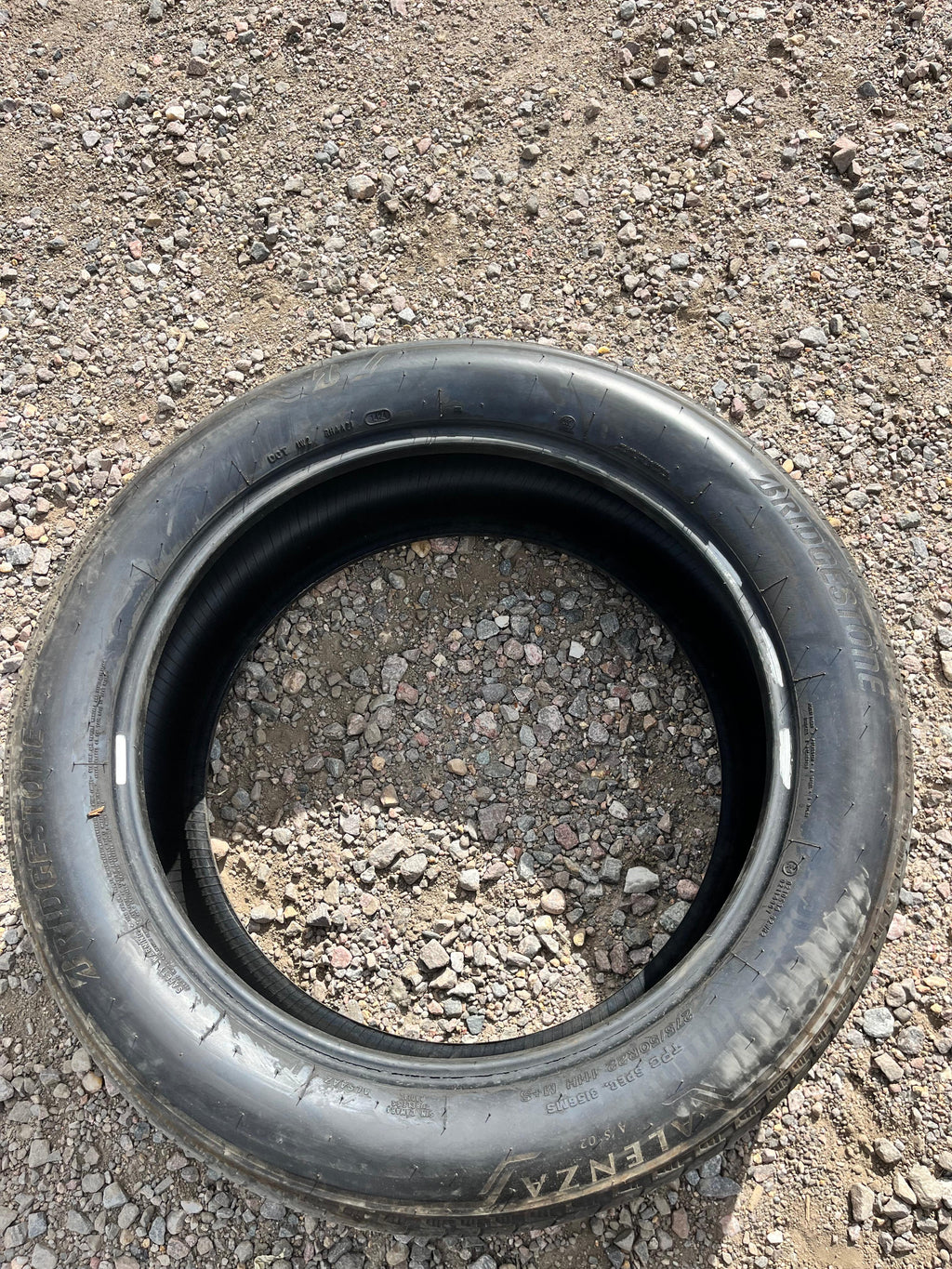 LT275/50R22 Set (4 Used Tires) Bridgestone Alenza