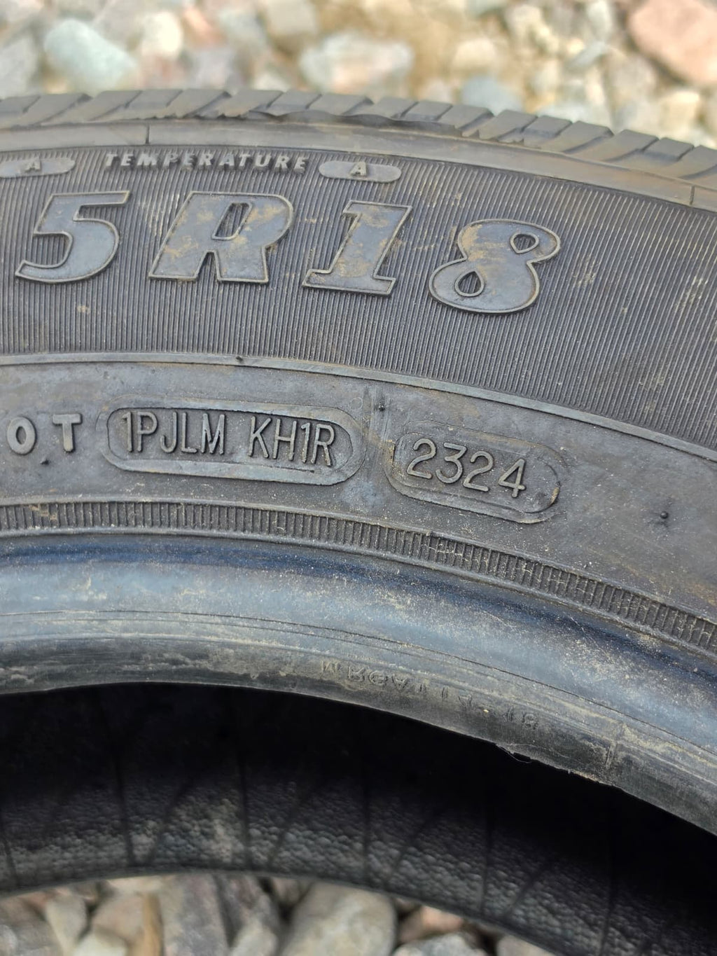 235/65R18 Single (1 Used Tire) Goodyear Reliant