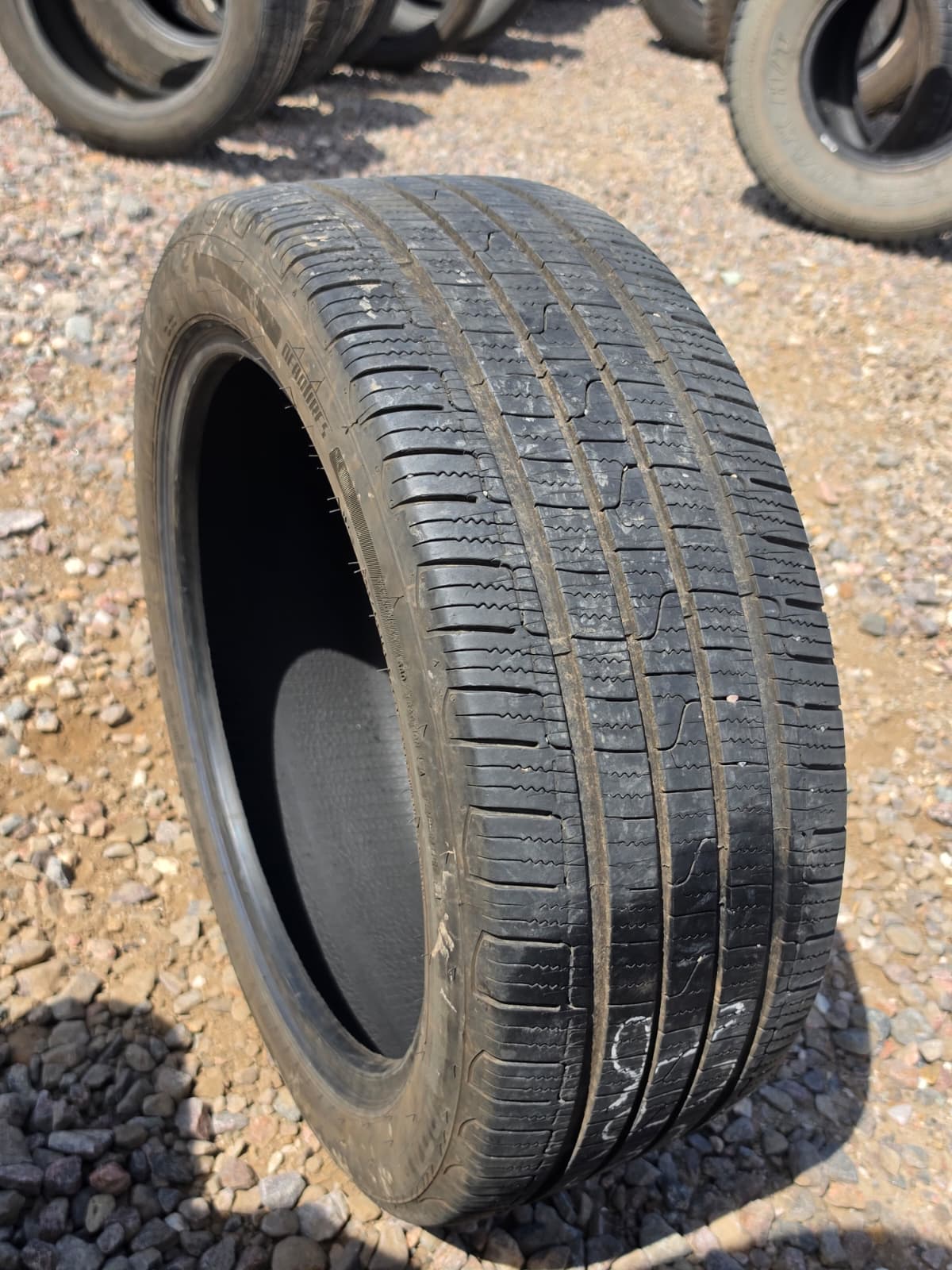 225/45R18 Single (1 Used Tire) Dean Tires Road Control 2