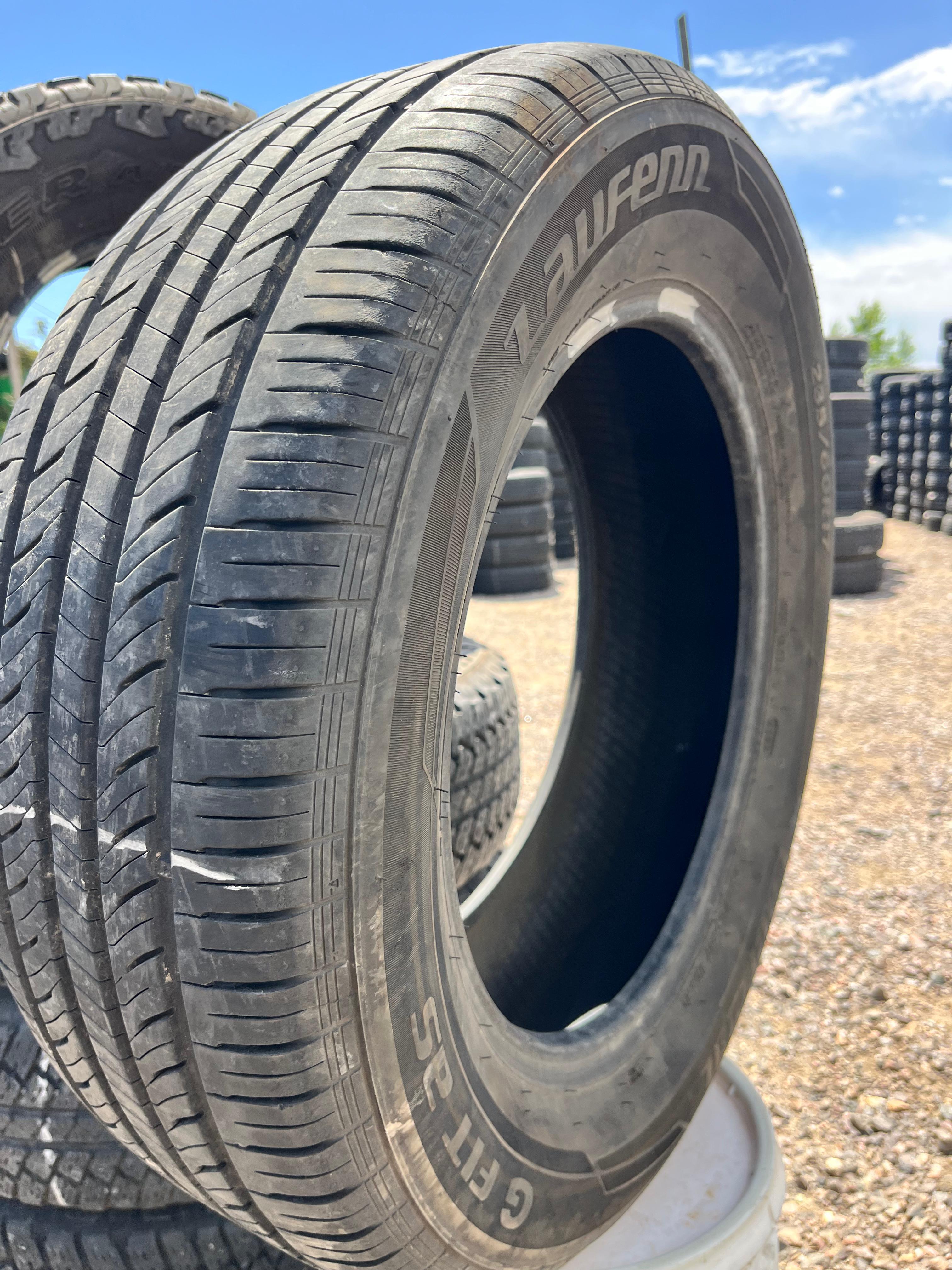 235/60R17 Single (1 Used Tire) Laufenn G Fit AS