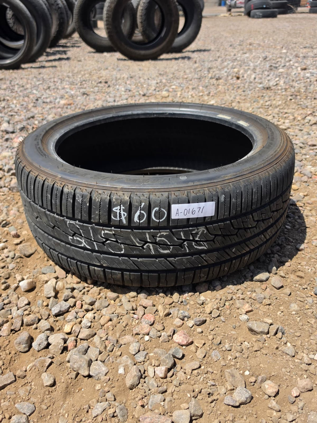 215/45R18 Single (1 Used Tire) Sumitomo HTR
