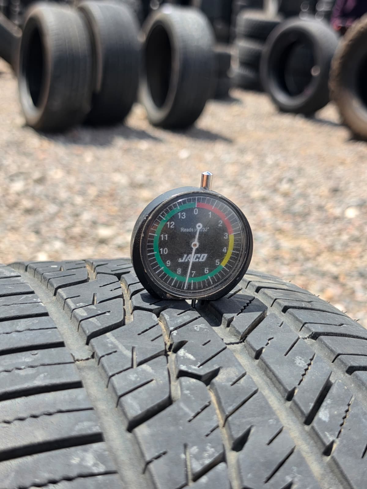 215/45R18 Single (1 Used Tire) Sumitomo HTR