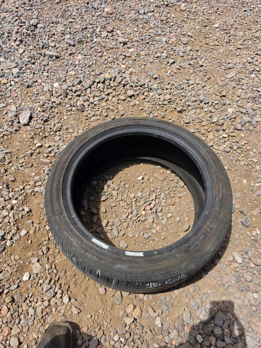 215/45R18 Single (1 Used Tire) Hankook Kinergy GT