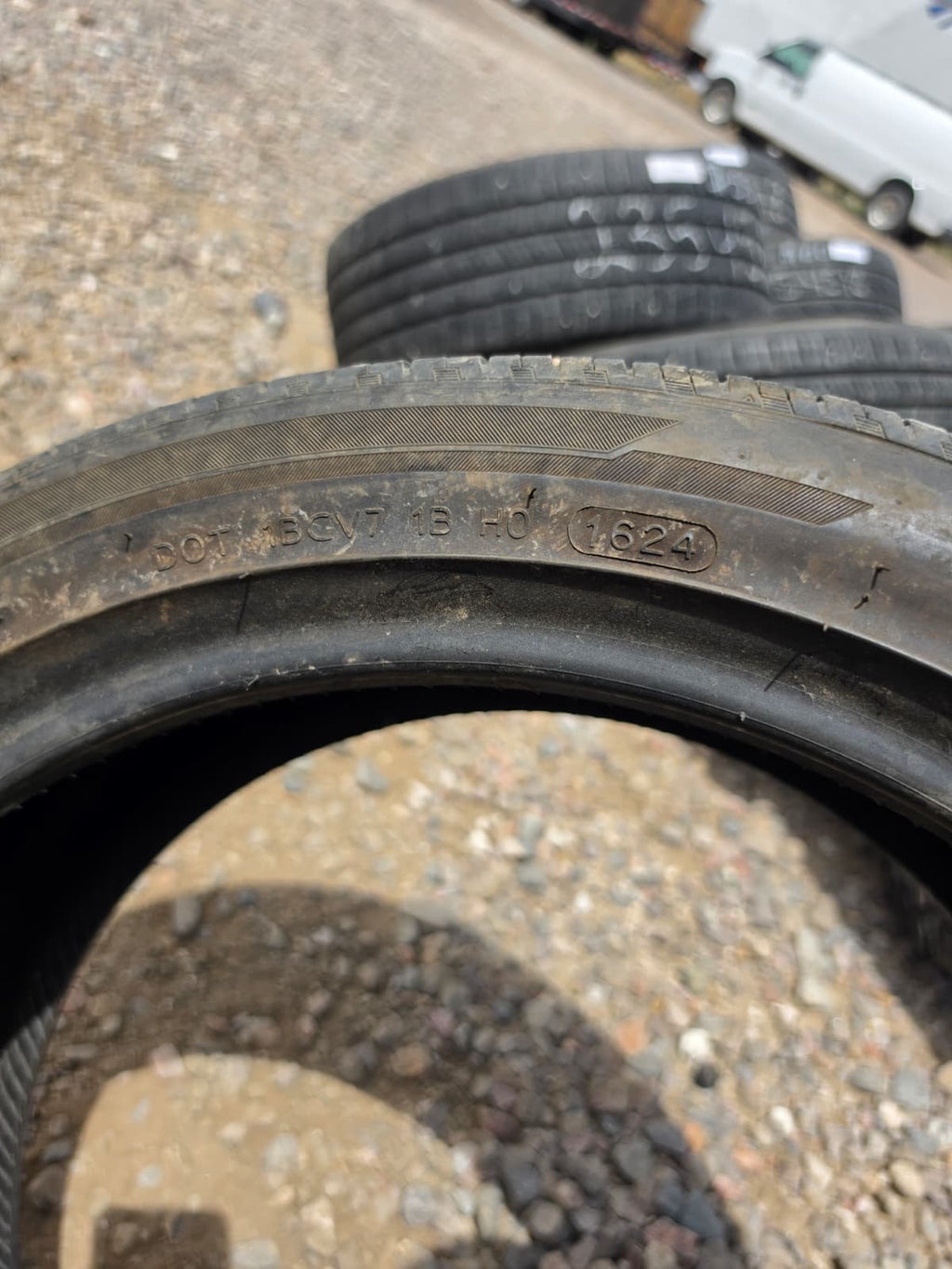 215/45R18 Single (1 Used Tire) Hankook Kinergy GT