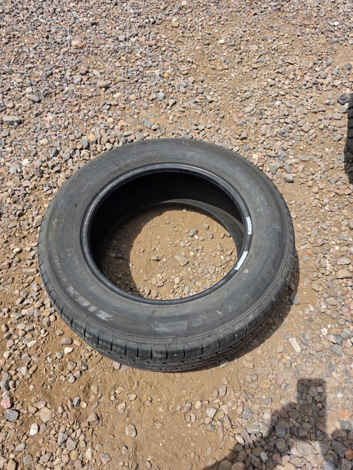 255/60R18 Single (1 Used Tire) Falken Ziex CT60