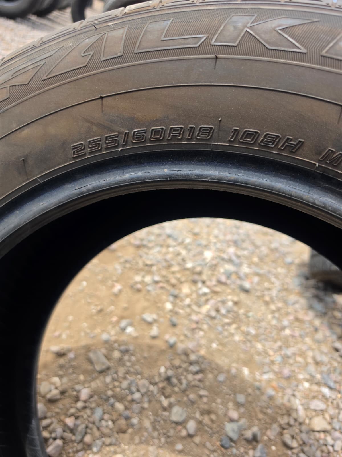 255/60R18 Single (1 Used Tire) Falken Ziex CT60