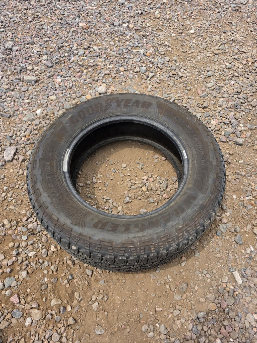 255/60R18 Single (1 Used Tire) Goodyear Wrangler Territory