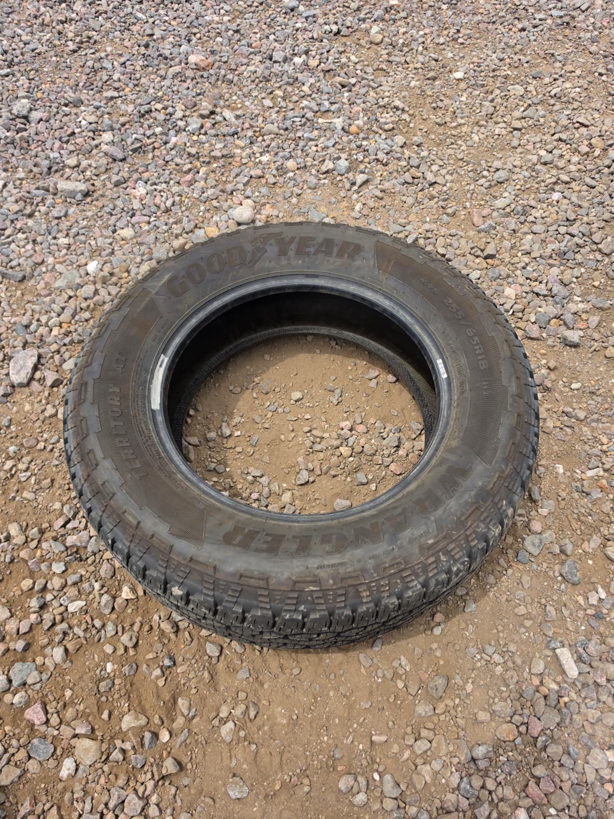 255/60R18 Single (1 Used Tire) Goodyear Wrangler Territory