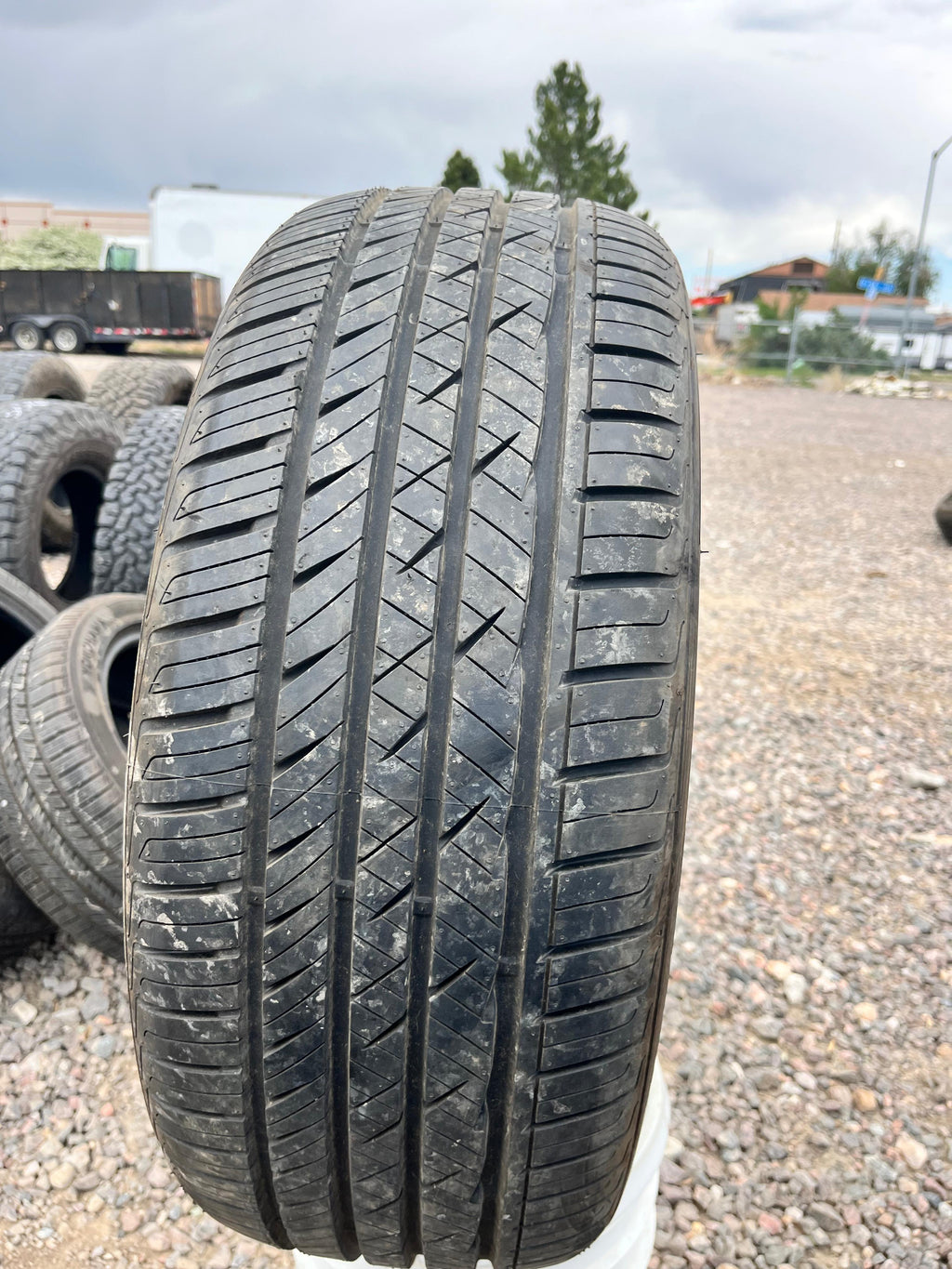 225/50ZR18 Single (1 Used Tire) Laufenn S FIT AS