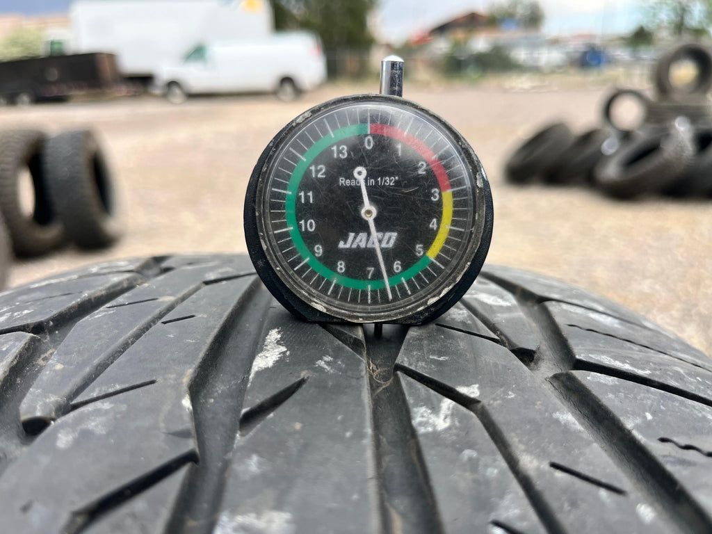 225/50R17 Single (1 Used Tire) Toyo Extensa HP 2