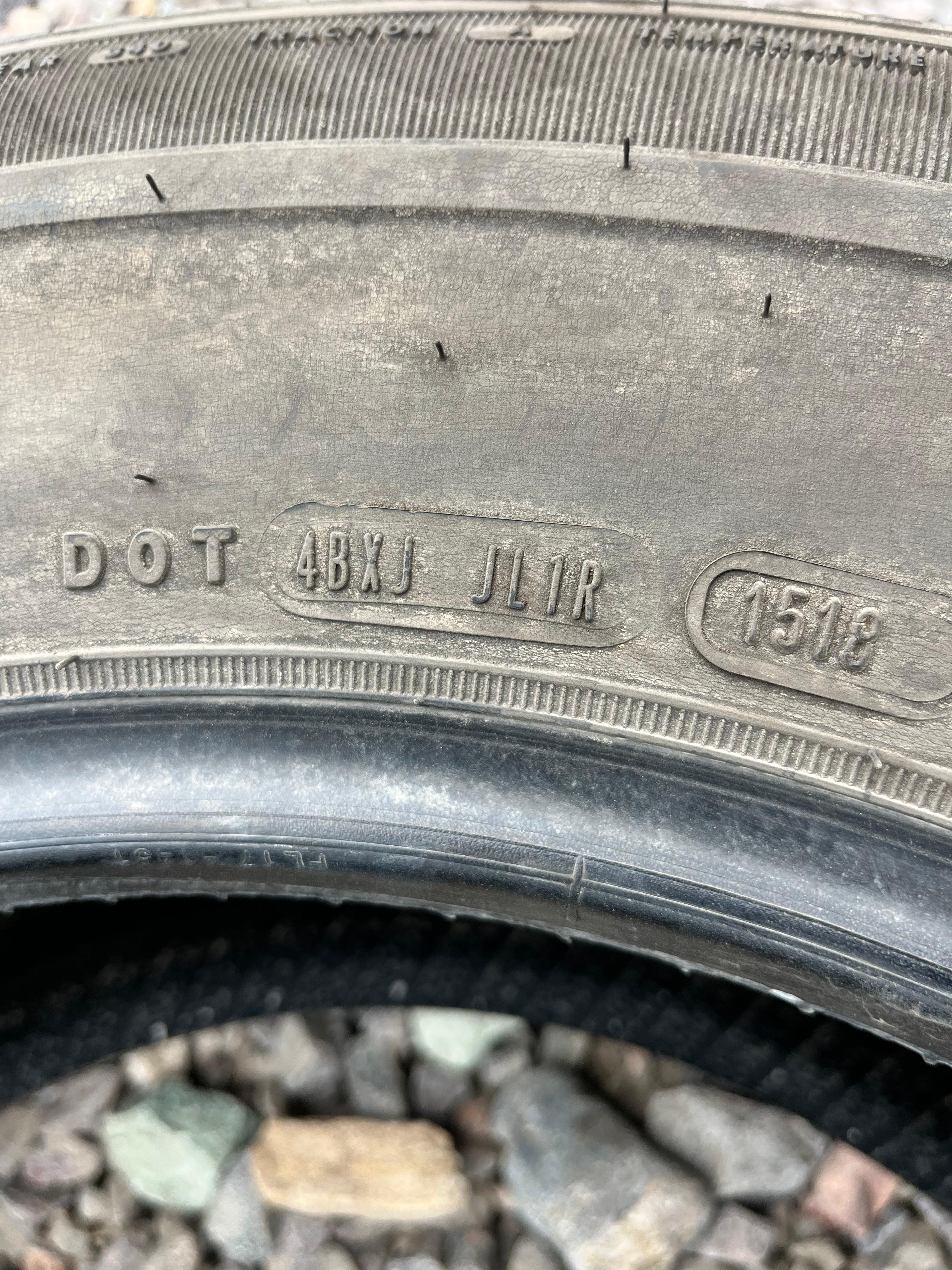 255/70R18 Single (1 Used Tire) Goodyear Wrangler HP