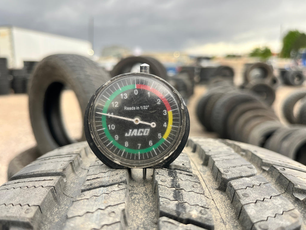 LT245/75R16 Single (1 Used Tire) Michelin Agilis LTX