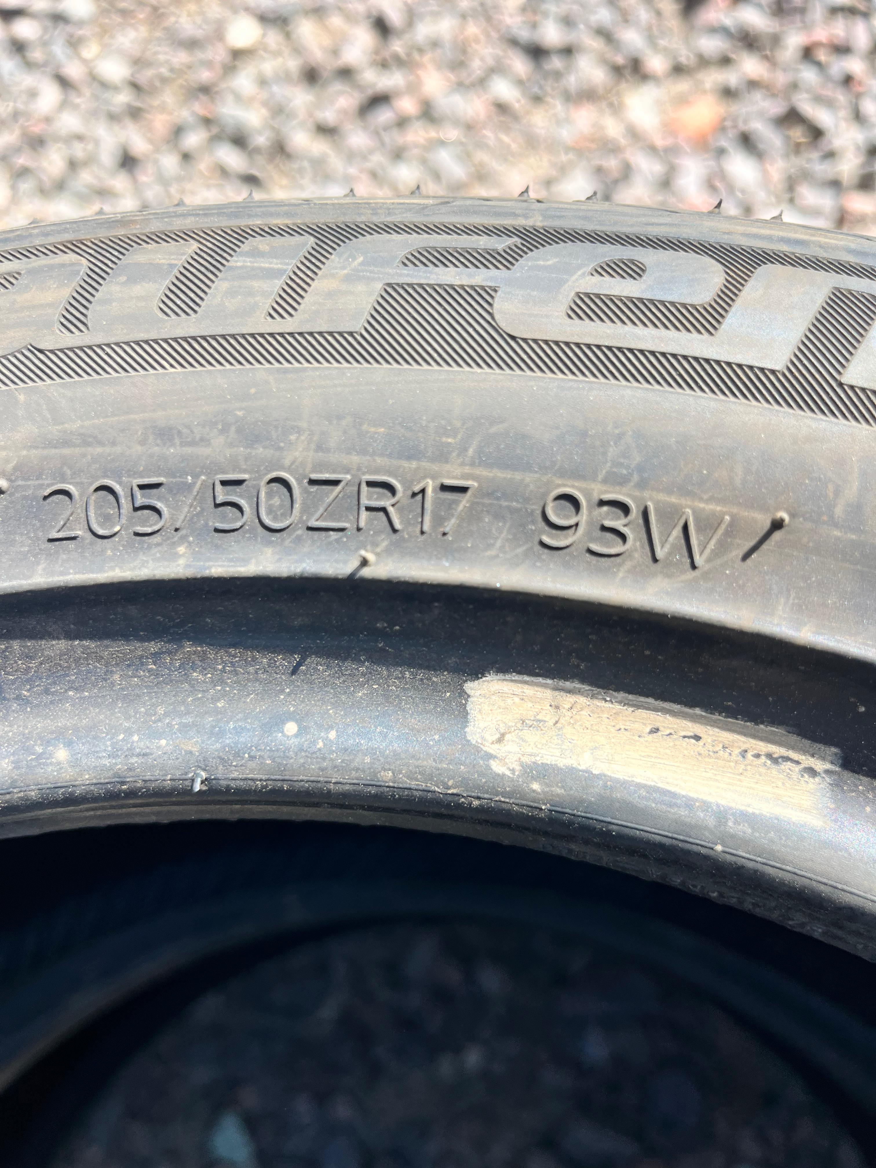 205/50ZR17 Pair (2 Used Tires) Laufenn S FIT AS