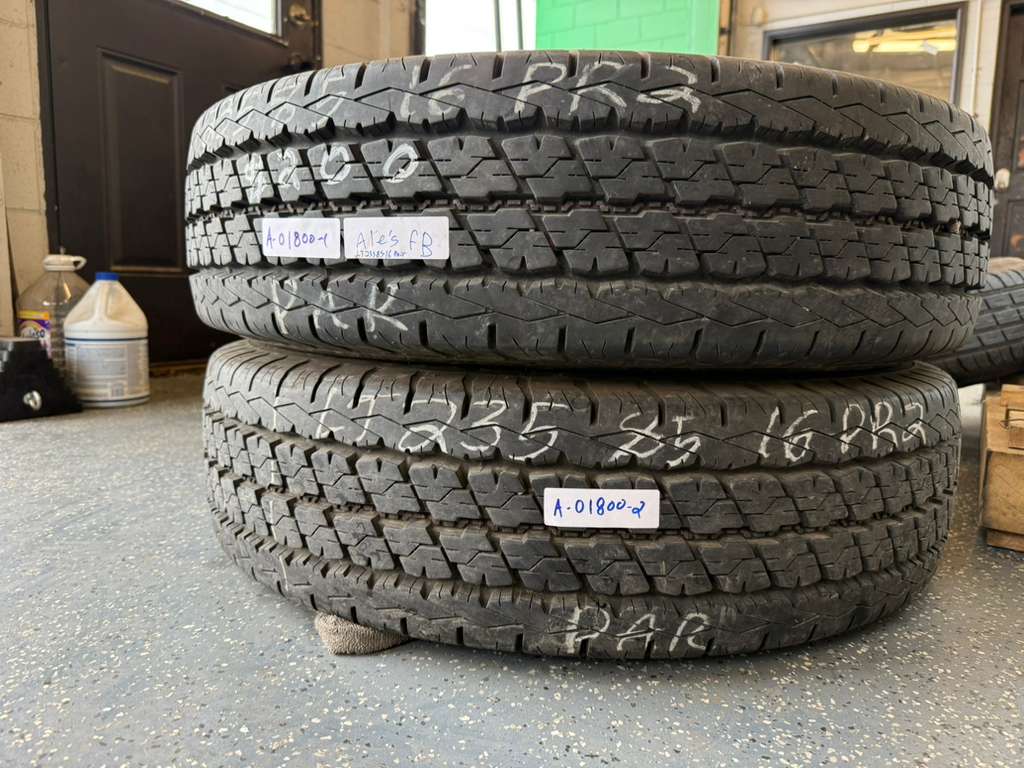 LT235/85R16 Pair (2 Like New Tires) Bridgestone Duravis R500 HD