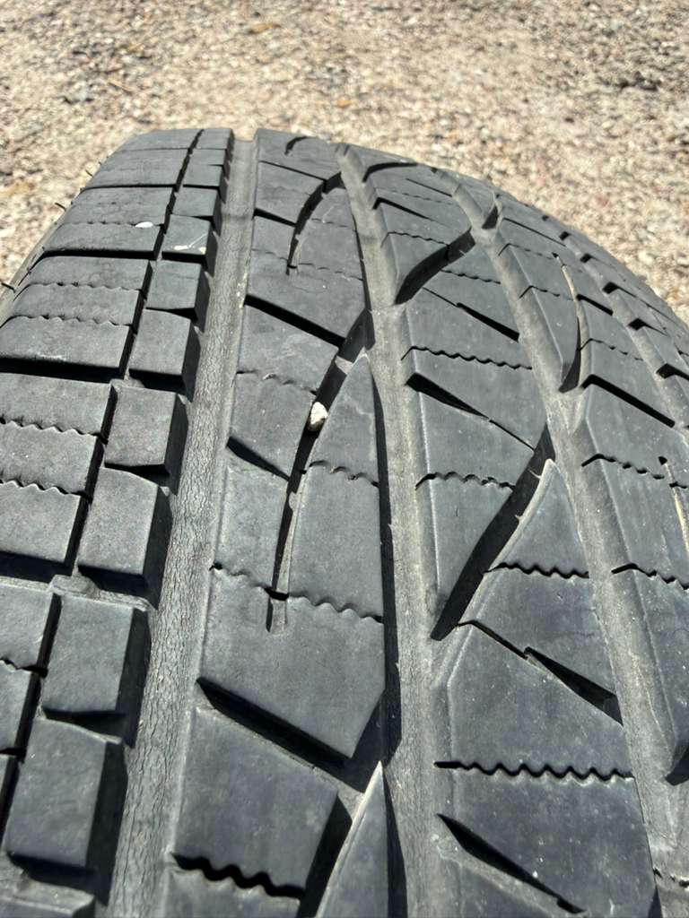 225/70R16 Single (1 Used Tire) Firestone Destination LE2