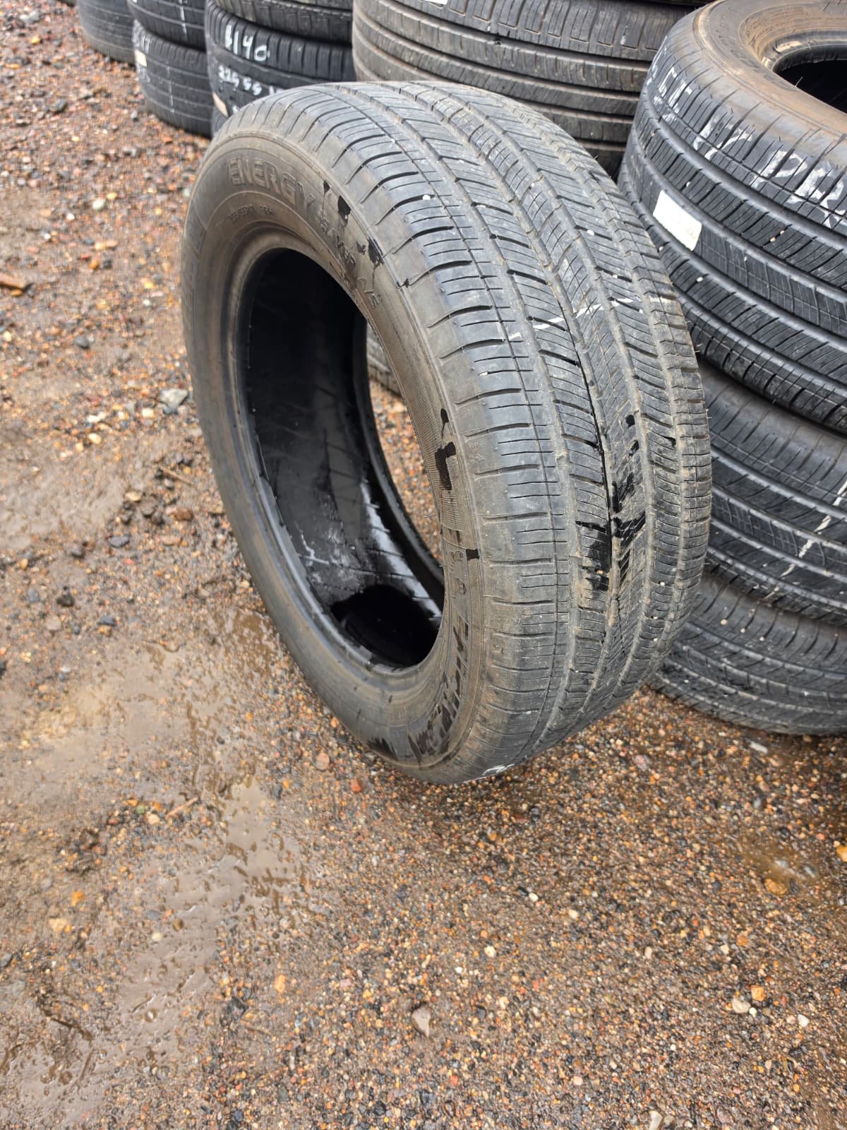 235/55R17 Set (4 Used Tires) Michelin Energy Saver