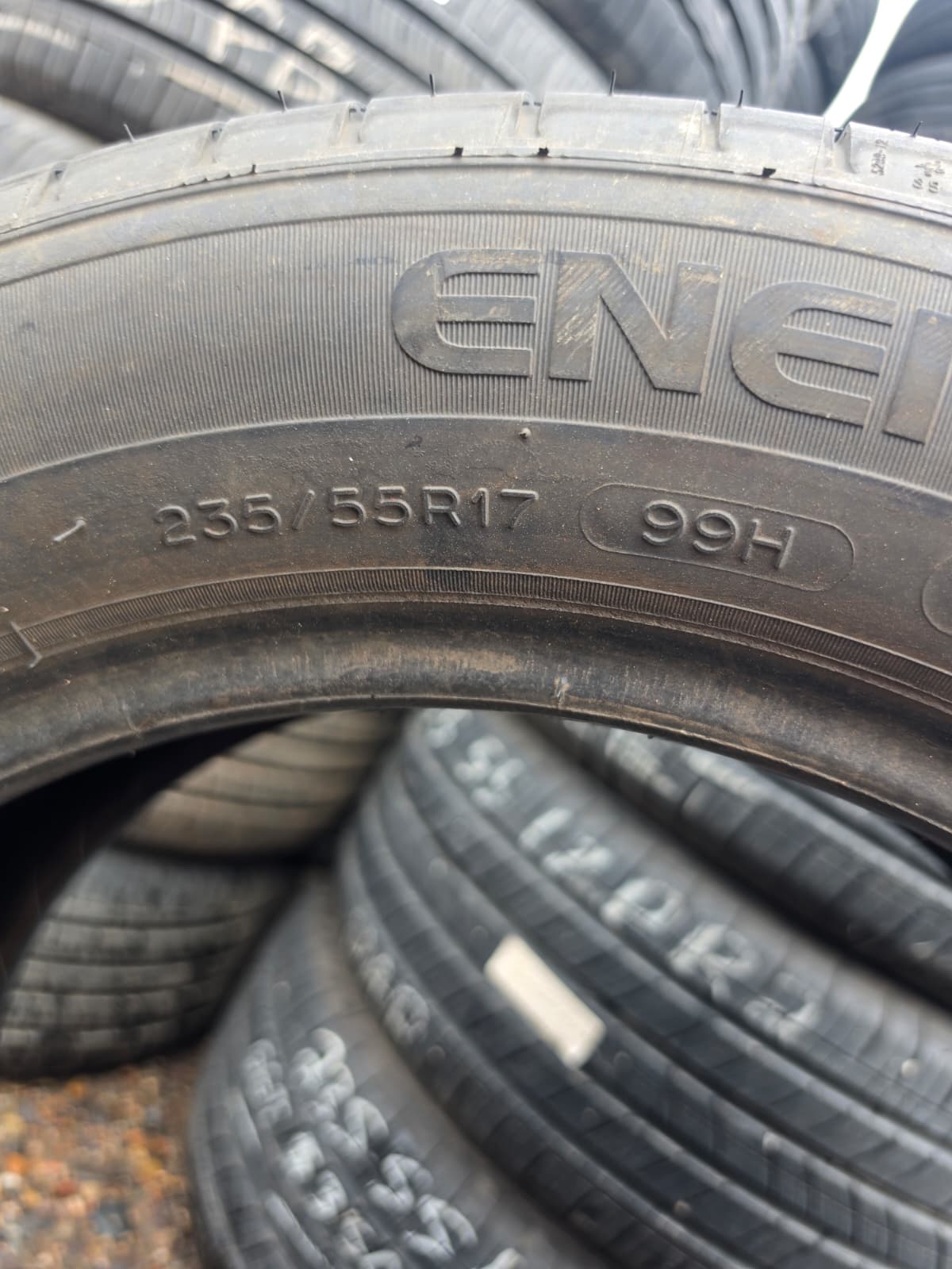 235/55R17 Set (4 Used Tires) Michelin Energy Saver