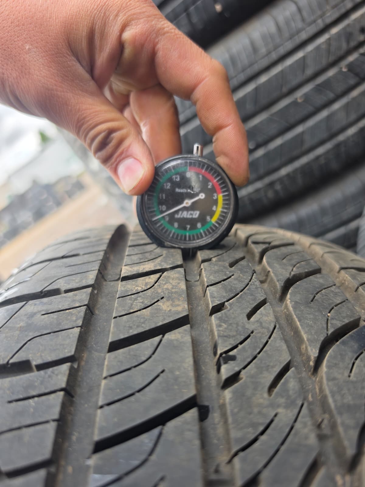 235/55R17 Set (4 Used Tires) Radar DiMax AS-9