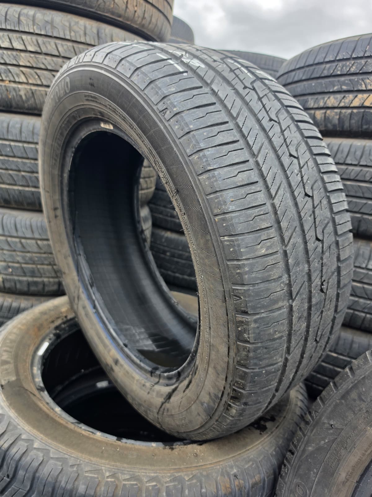 235/55R17 Pair (2 Used Tires) Sumitomo HTR