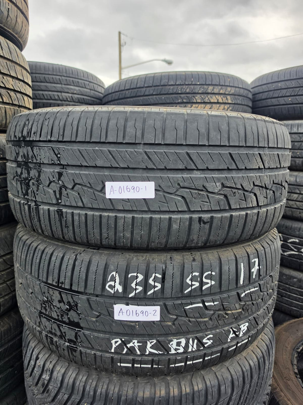 235/55R17 Pair (2 Used Tires) Sumitomo HTR