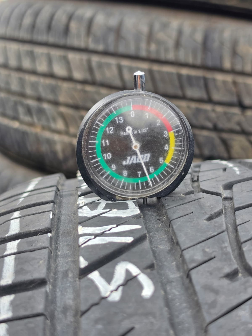 235/55R17 Pair (2 Used Tires) Sumitomo HTR