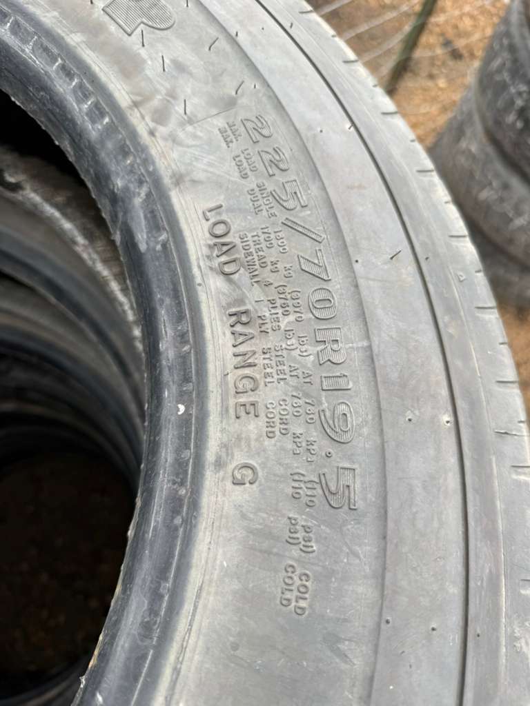 225/70R19.5 Single (1 Used Tire) Goodyear G64T RSS