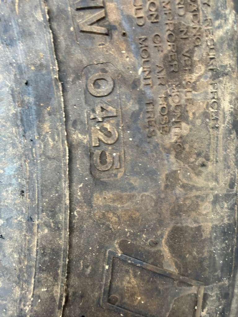 225/70R19.5 Pair (2 Used Tires) Bridgestone M729