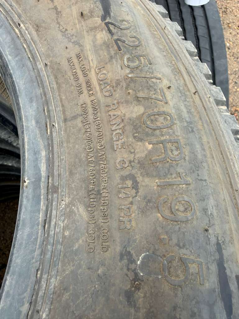 225/70R19.5 Single (1 Used Tire) Ironman I-208