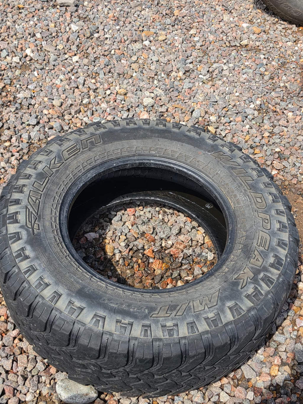 LT285/70R17 Single (1 Used Tire) Falken Wild Peak