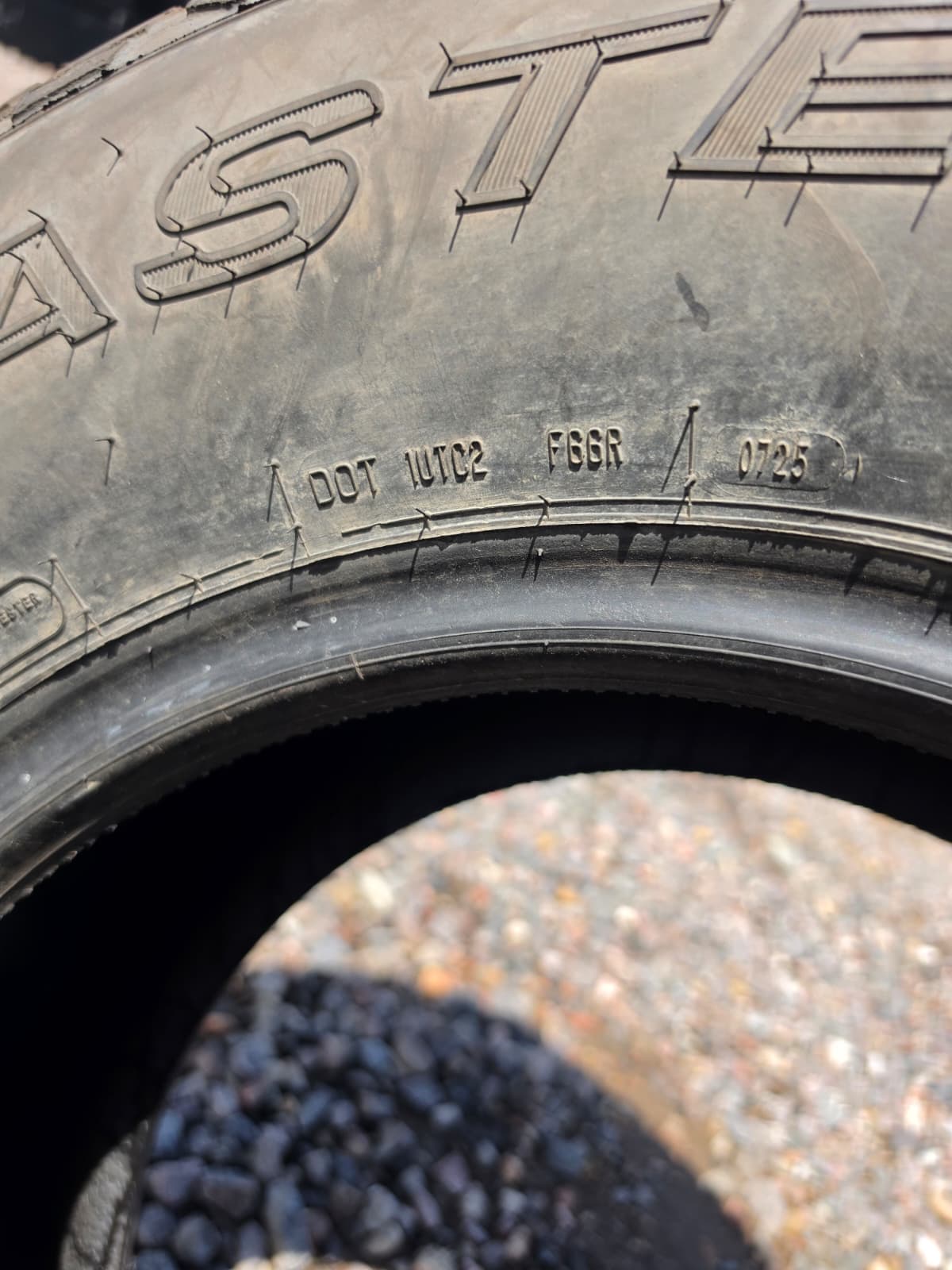 265/70R16 Single (1 Used  Tire) Mastercraft Courser