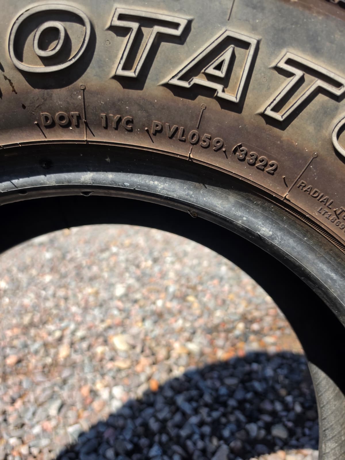 LT305/70R17 Single (1 Used Tire) Evolux Rotator
