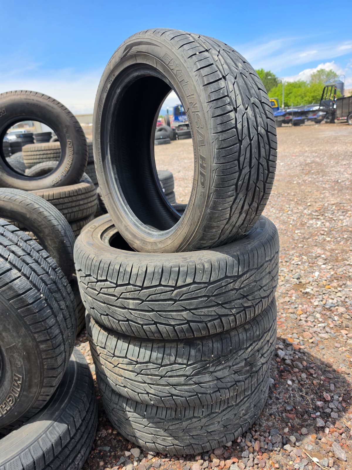 225/50R17 Set (4 Used Tires) Toyo Extensa HP2