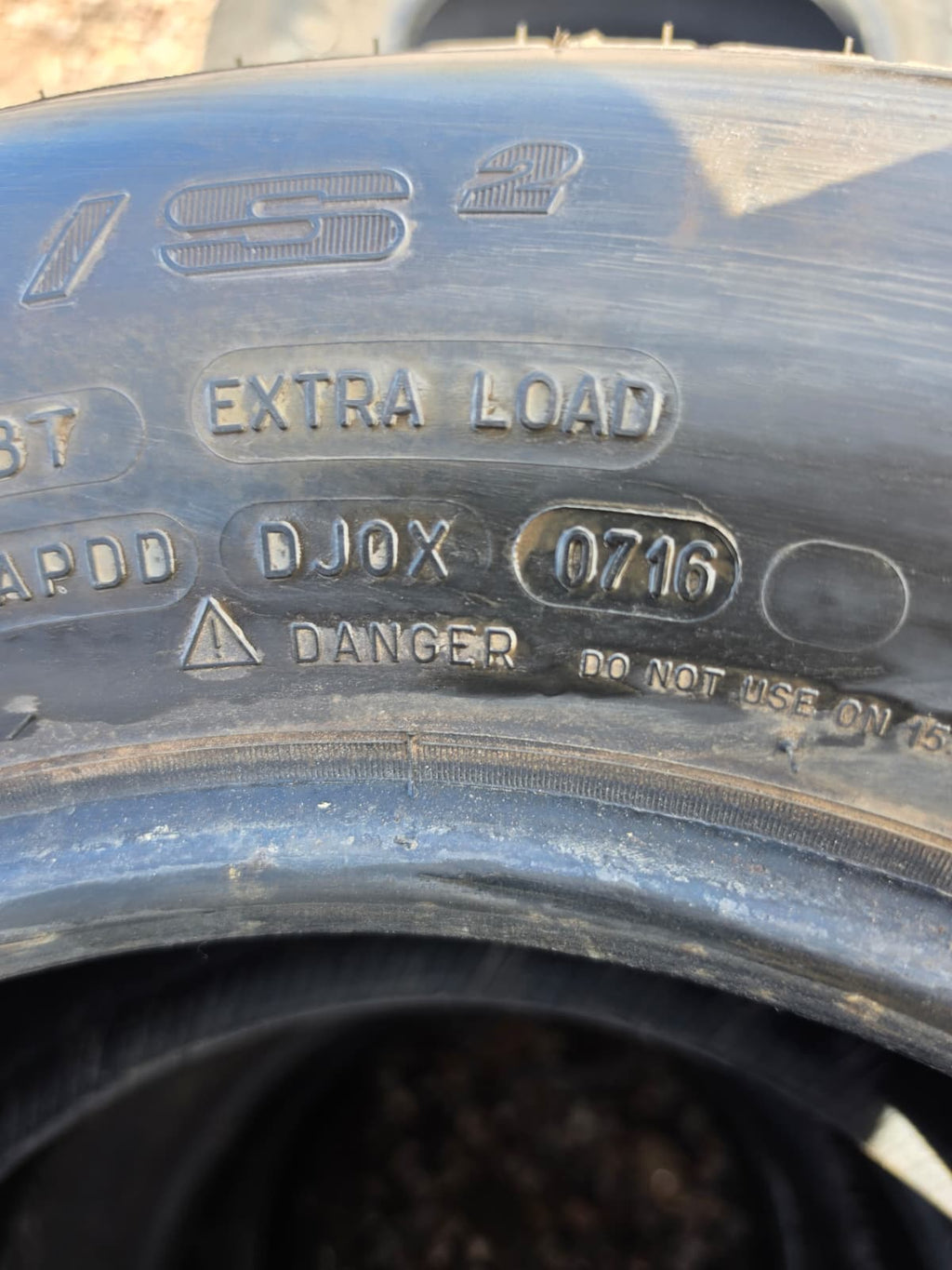 235/75R15 Set (4Used Tire) Michelin LTX M/S 2