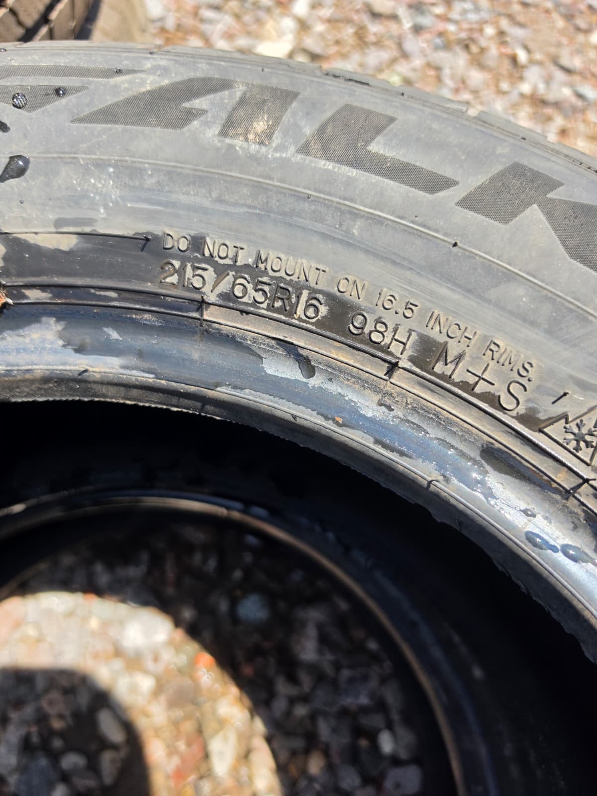 235/65R16 Pair (2 Used Tires) Falken Aklimate