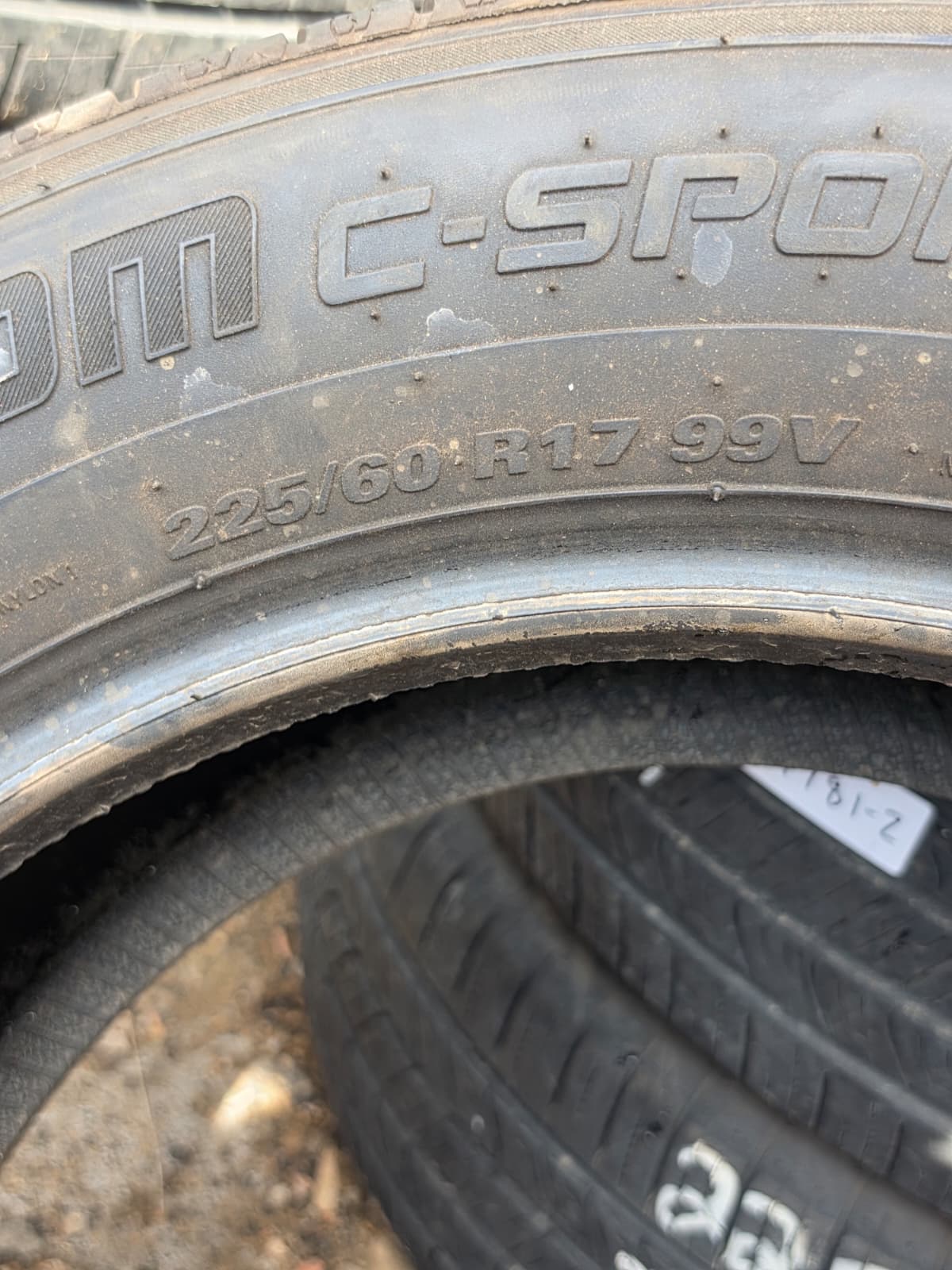 225/60R17 Set (4 Used Tires) Phantom C-Sport
