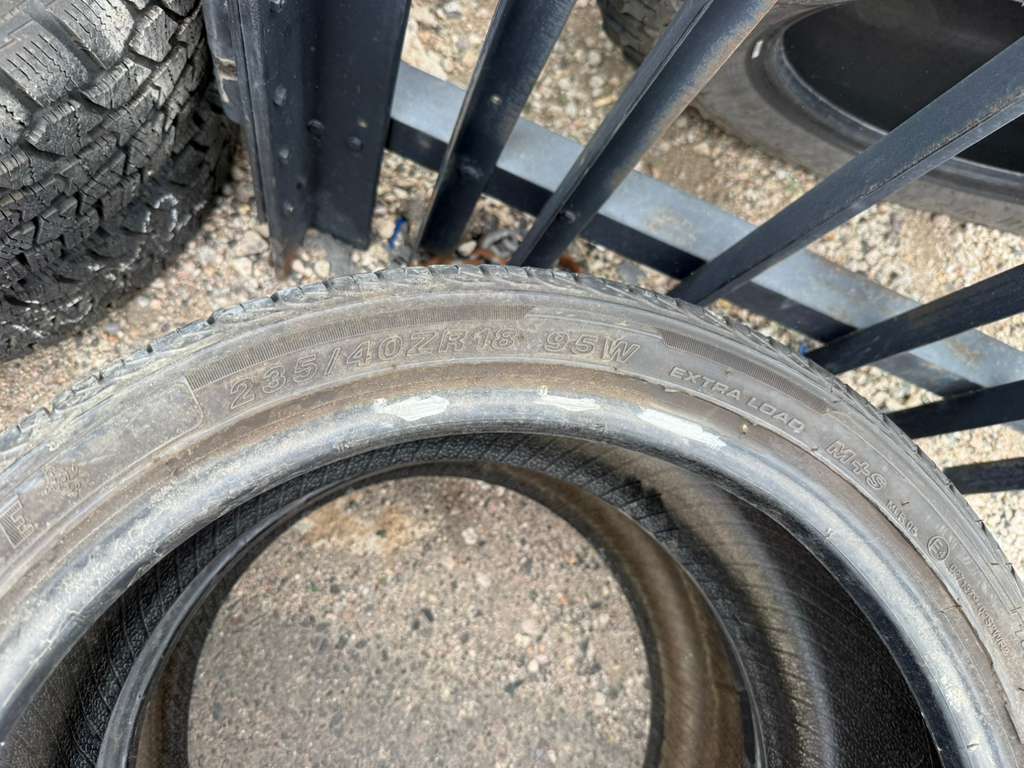235/40R18 Pair (2 Used Tires) Westlake SA-07