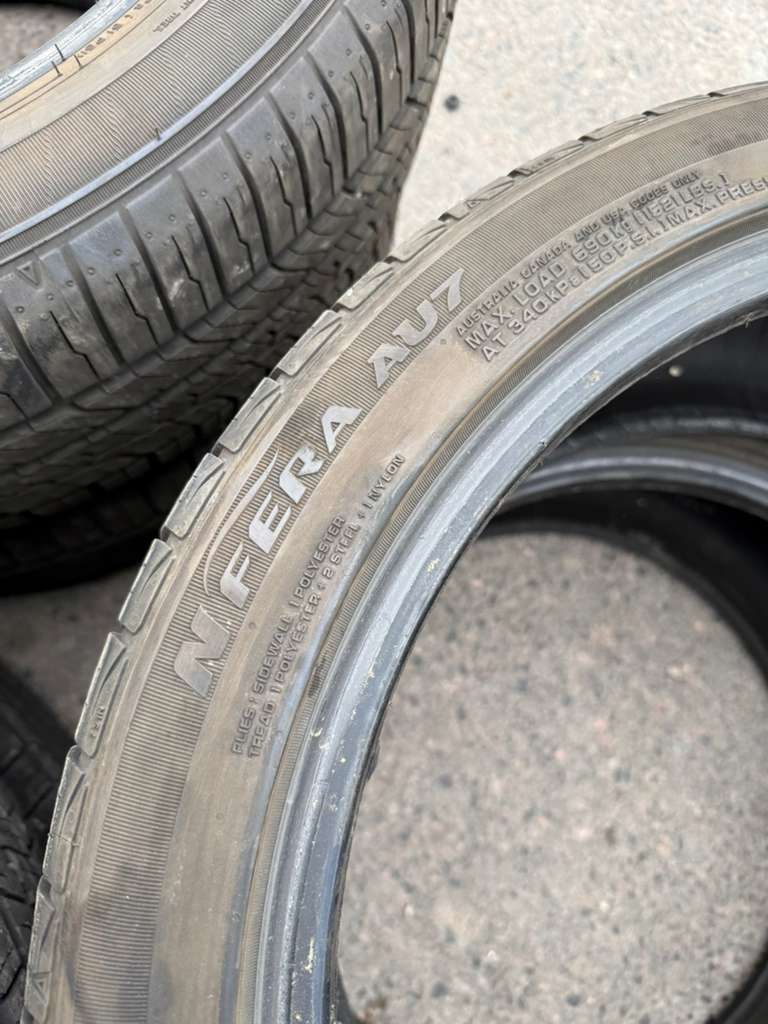 235/40R18 Pair (2 Used Tires) Nexen Nfera AU7