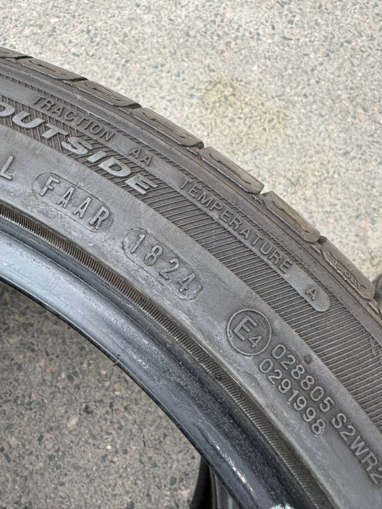 235/40R18 Pair (2 Used Tires) Nexen Nfera AU7