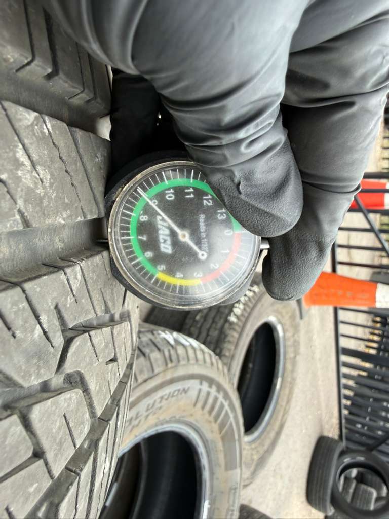 215/55R18 Pair (2 Used Tires) Sumitomo HTR A/S P03
