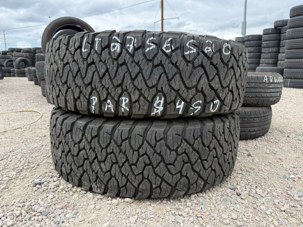 LT275/65R20 Pair (2 Used Tires) Bfgoodrich K03