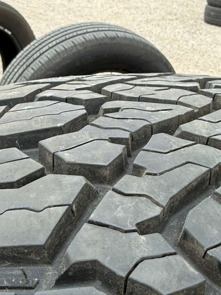 LT275/65R20 Pair (2 Used Tires) Bfgoodrich K03