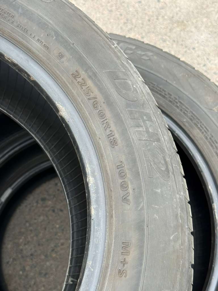 225/60R18 Set (4 Used Tires) Delinte DH2