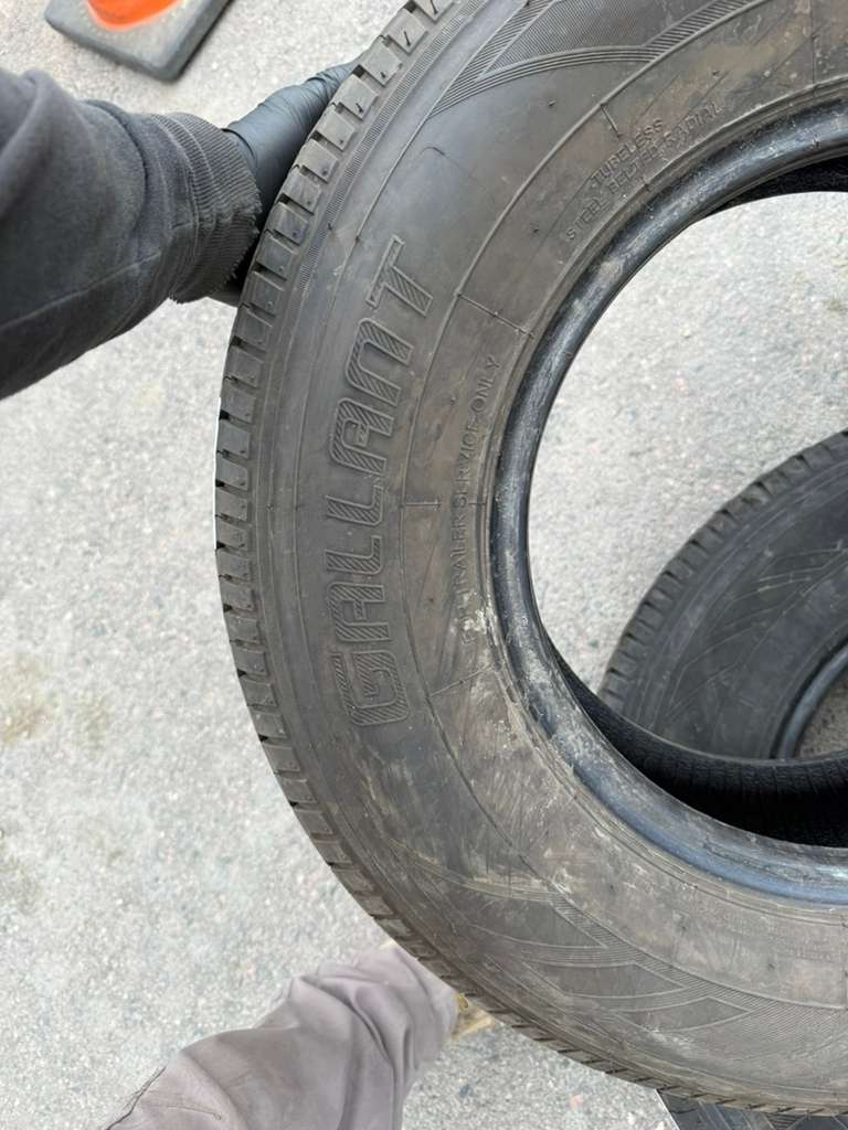 ST225/75R15 Pair (2 Used Tires) GallantGL Trail