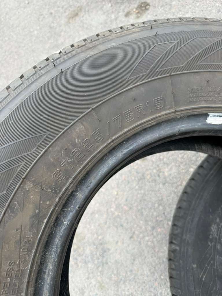 ST225/75R15 Pair (2 Used Tires) GallantGL Trail