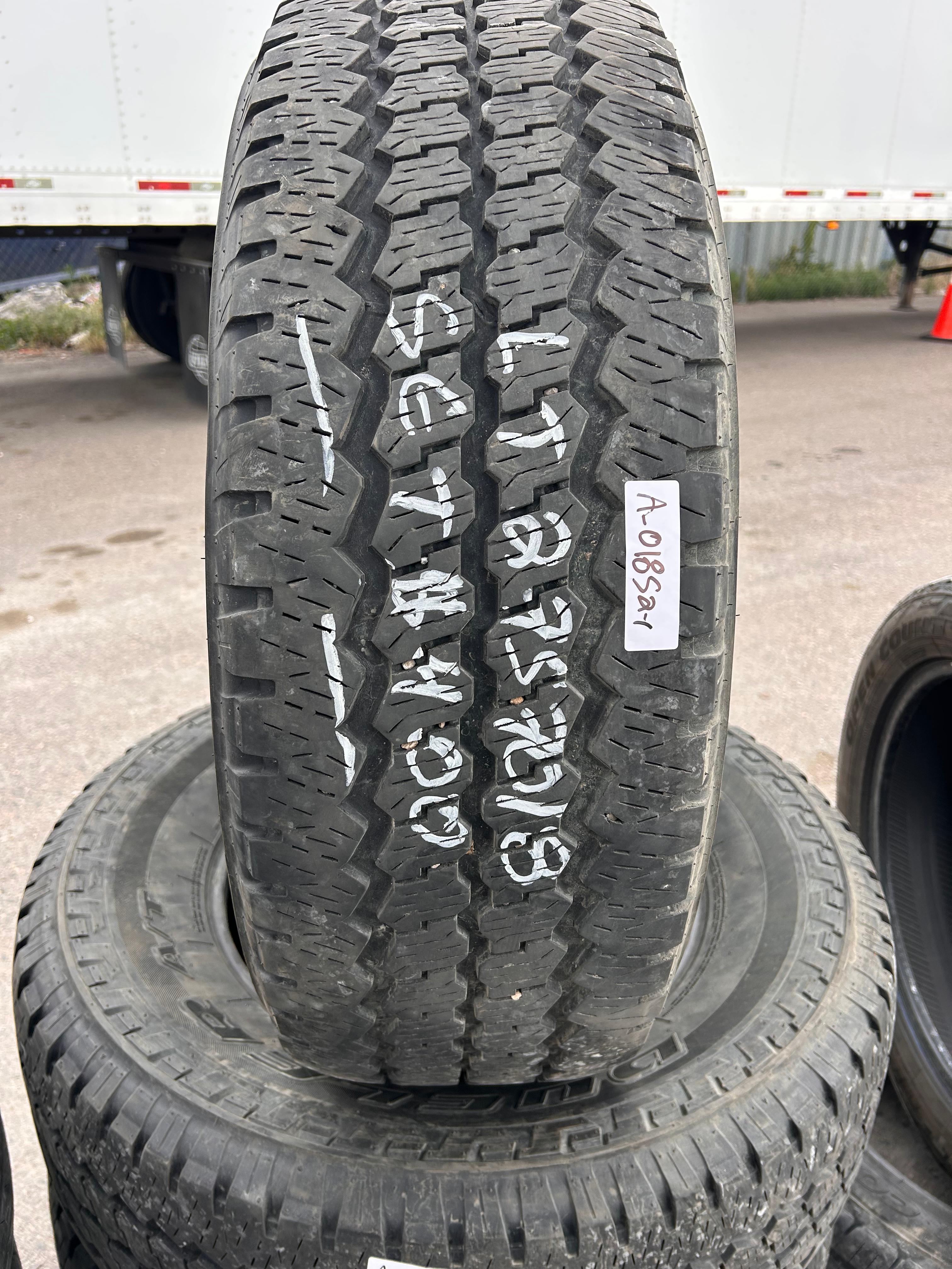 LT275/70R18 Set (4 Used Tires) Bridgestone Dueler A/T