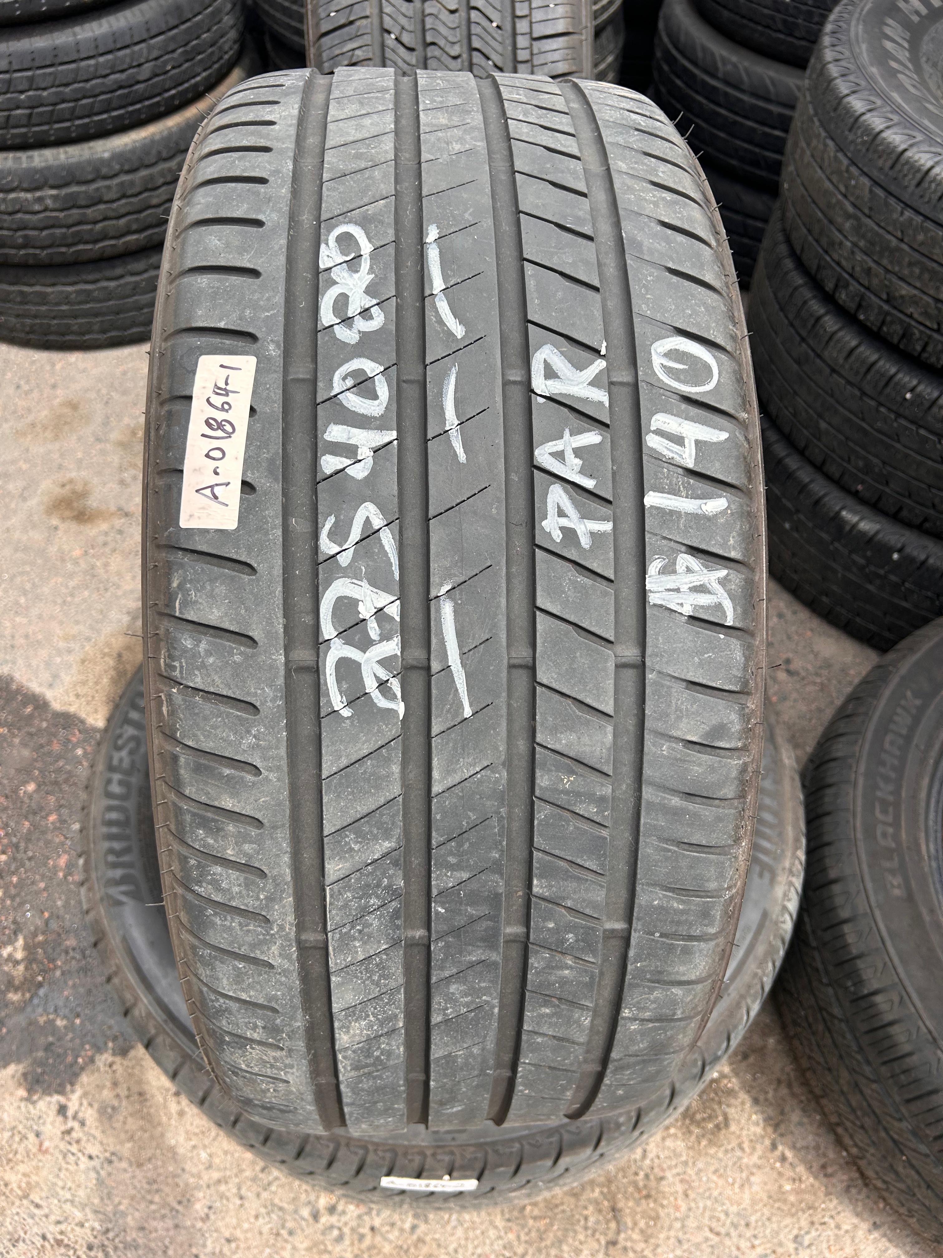 275/40R20 Pair (2 Used Tires) Bridgestone Alenza 001