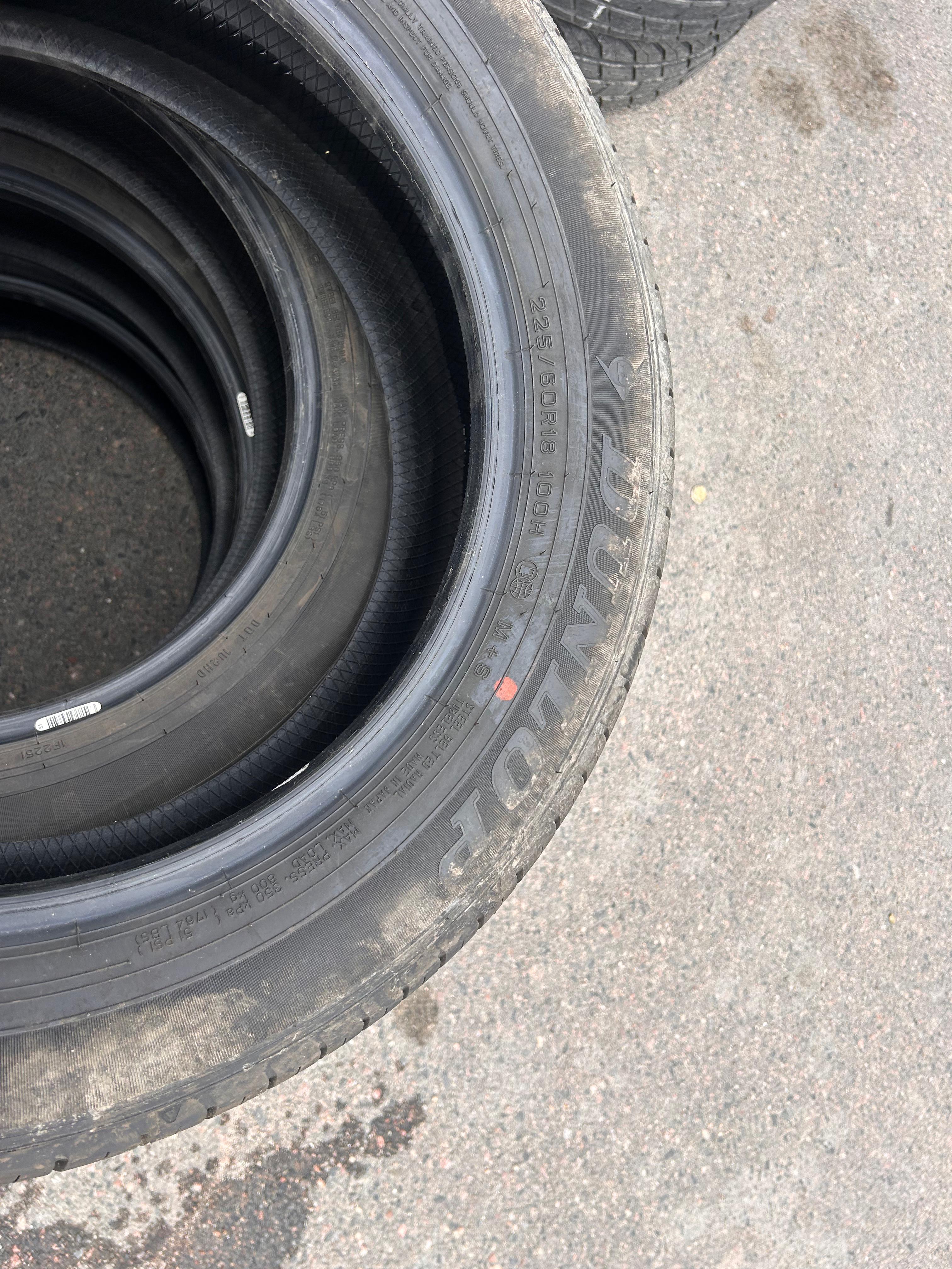 225/60R18 Set (4 Used Tires) Dunlop Grandtrek PT20