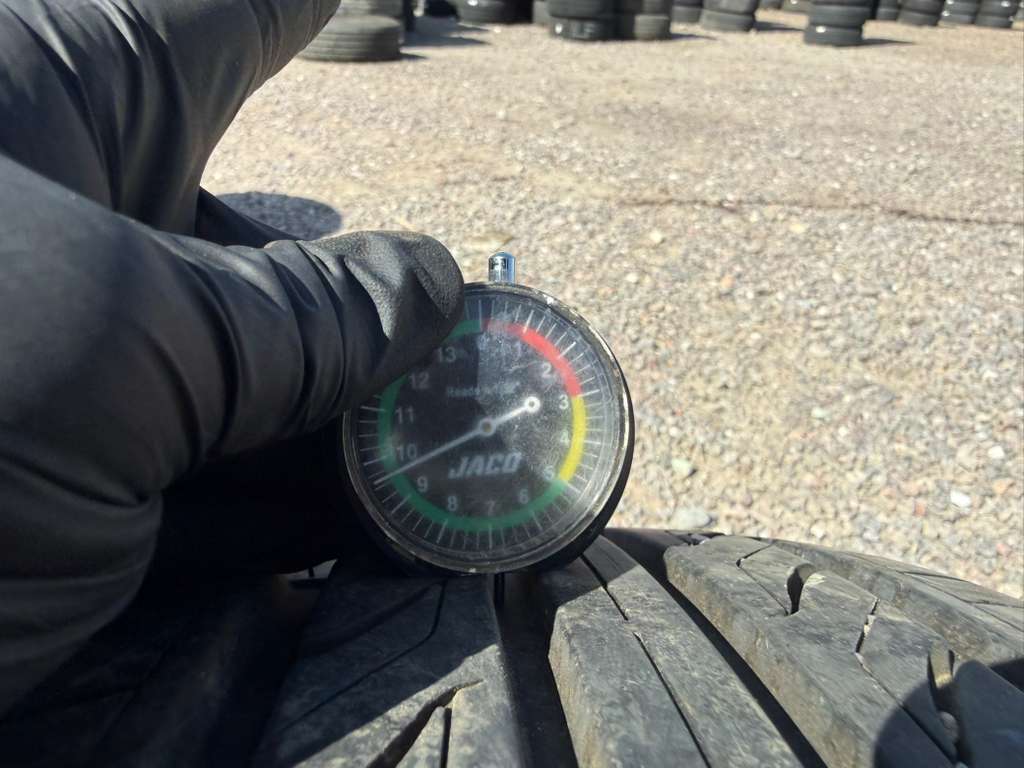 215/45R17 (2 Used Tires) Sentury UHP